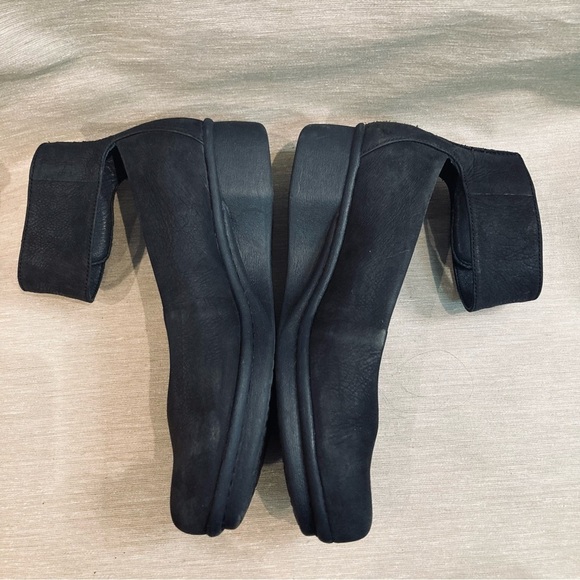 DANSKO Sz 39 Lulu Ankle  Strap Nubuck Suede Round Toe Small Wedge Shoes - Picture 6 of 12